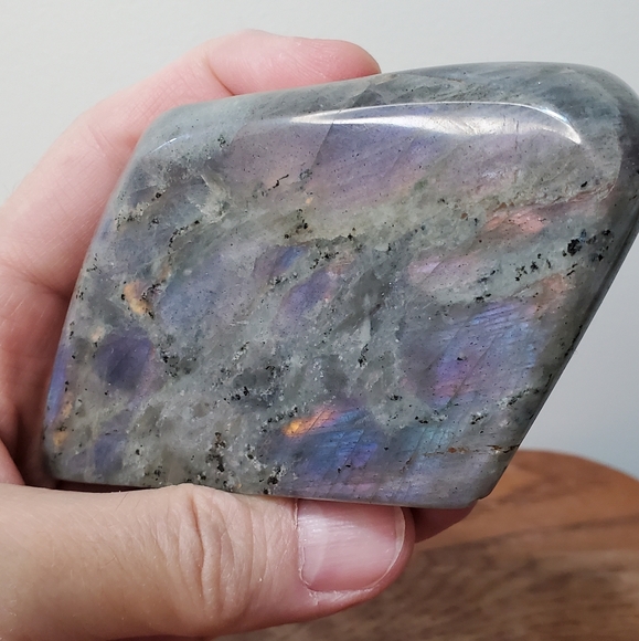 Labradorite Crystal Freeform 0.86 pounds - Picture 8 of 17